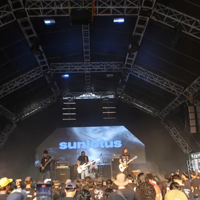 Pestapora 2024, day 3: Sunlotus. Photograph 11 of 106 from Pestapora 2024, 2024-09-22 at Gambir Expo